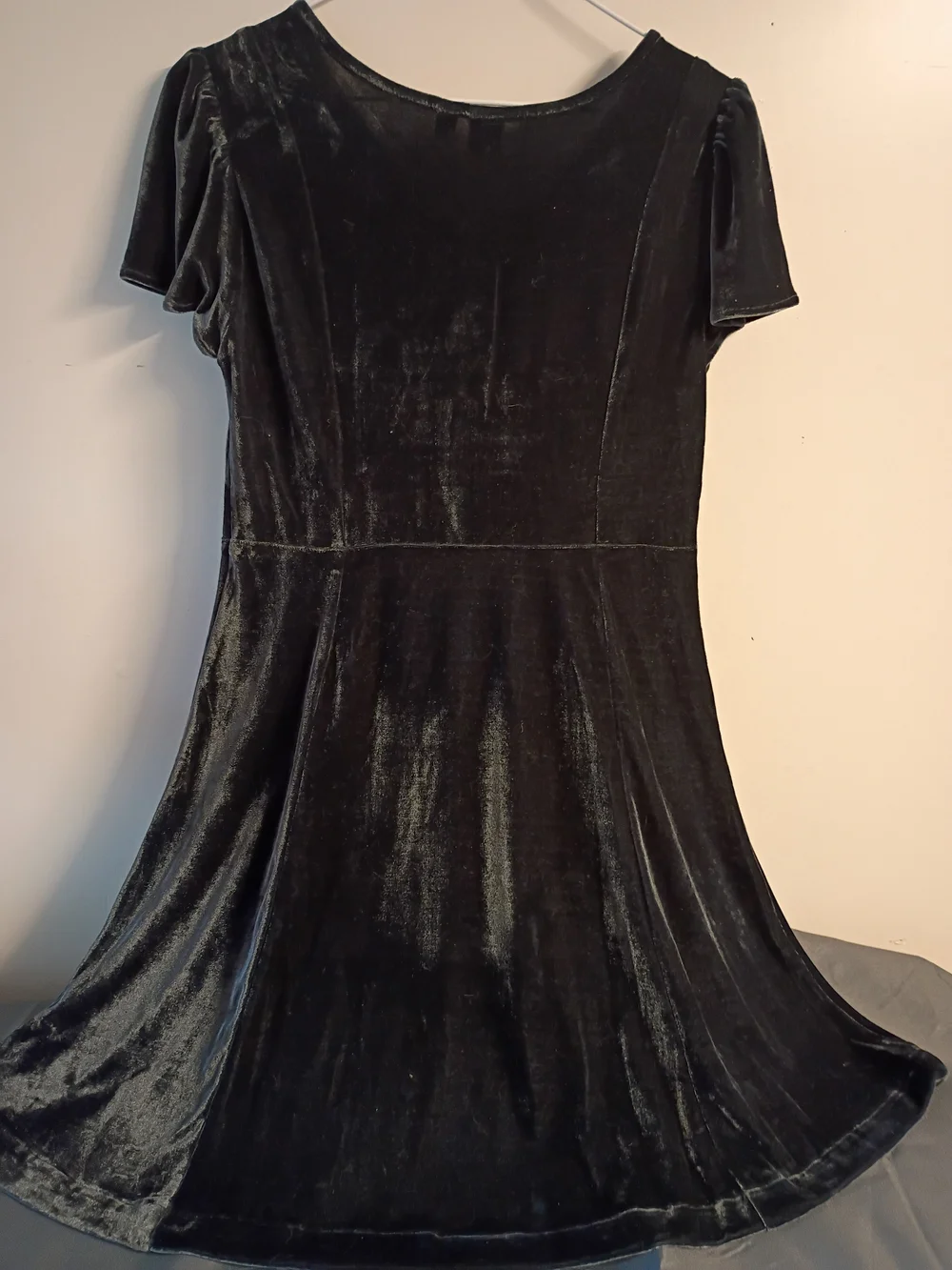 GAP Black Velvet Button-Front Chemise